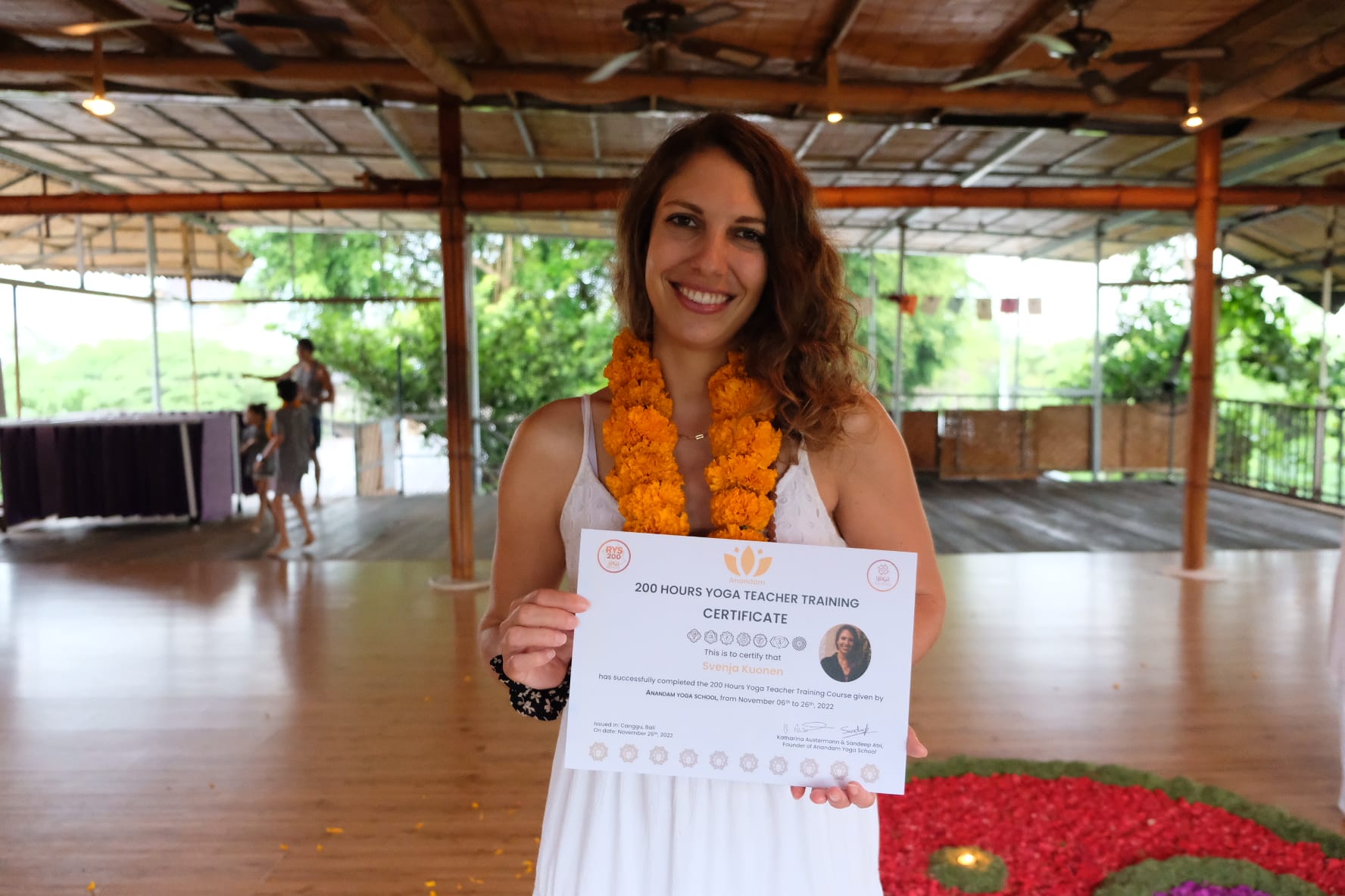 200 h yoga teacher training bali