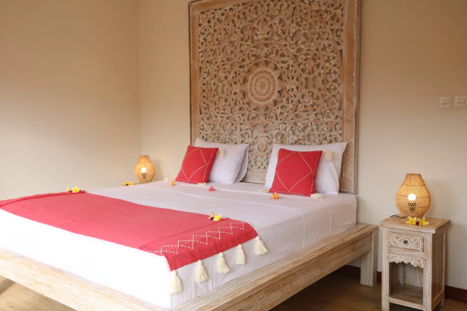 Baglow-Double-Bed.jpg