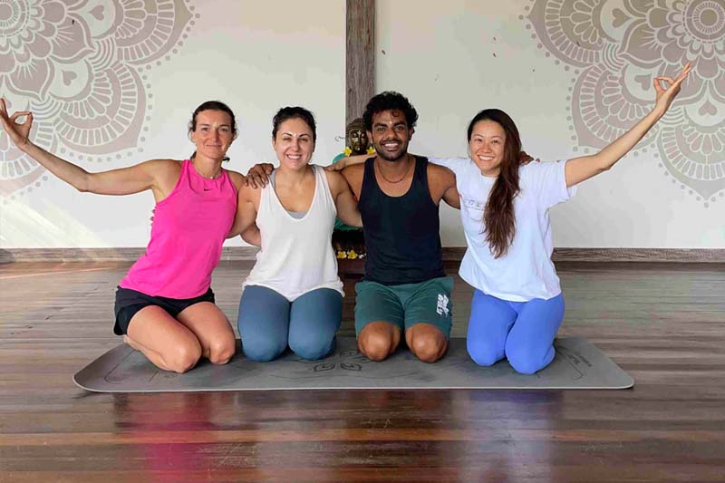 A circular flowchart illustrating the stages of a beginner's yoga teacher training journey from curiosity to RYT 200 certification.